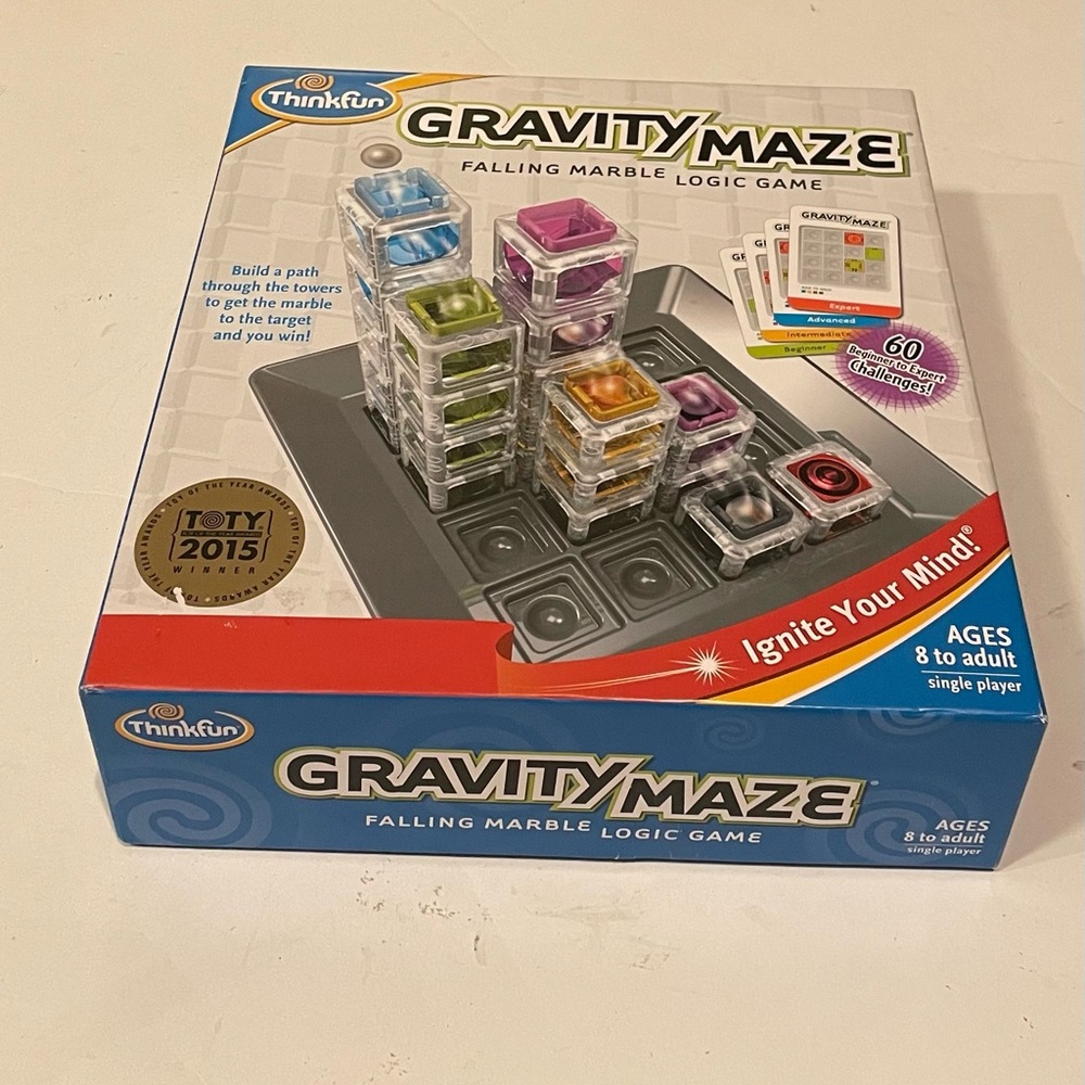 Gravity amaze‎ game